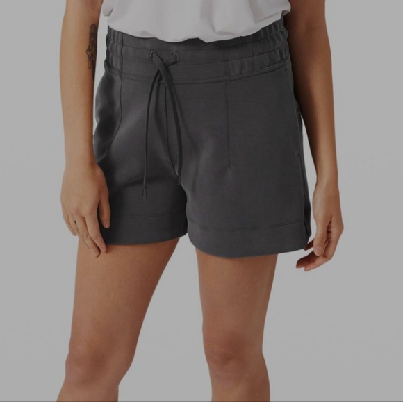 Lululemon Soft Ambitions High Rise Short 4" Size 4 - Picture 7 of 7